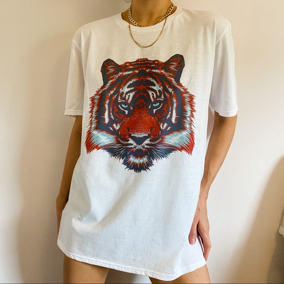 Fierce Oversized Slouchy Tiger Head Graphic Tee - Picture 1 of 10